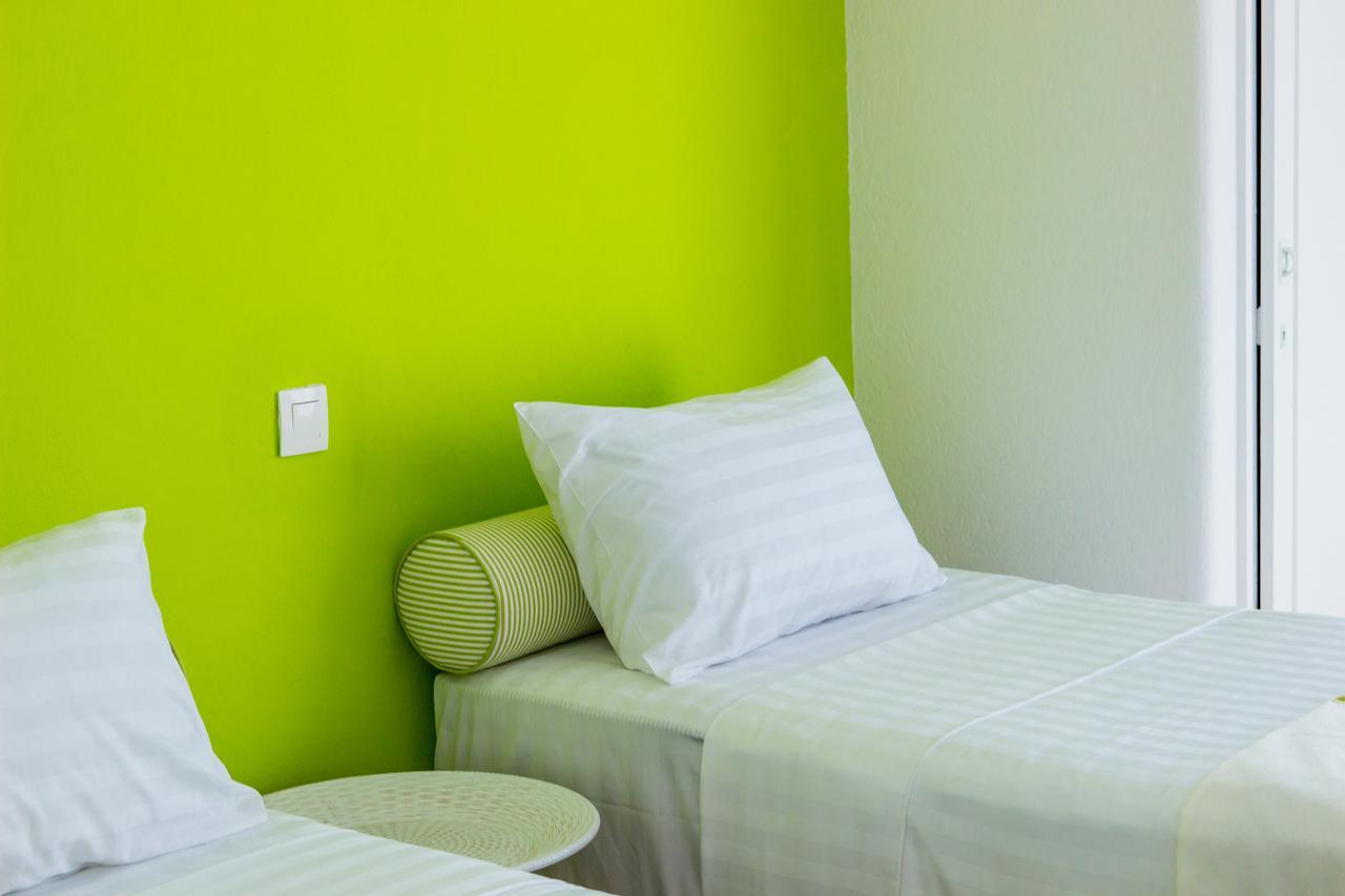 Hestia Beachfront Villa Полихроно Экстерьер фото