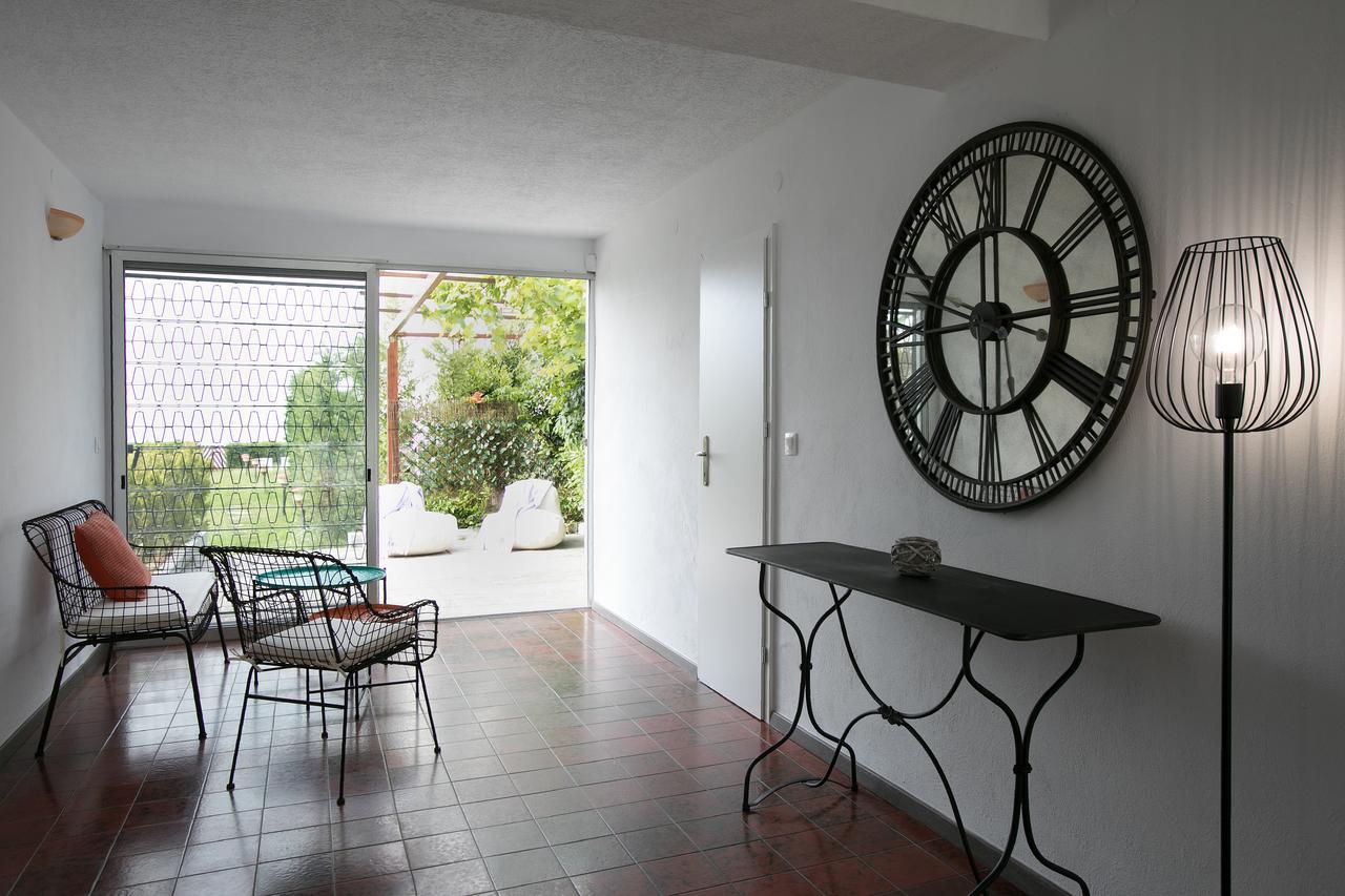 Hestia Beachfront Villa Полихроно Экстерьер фото